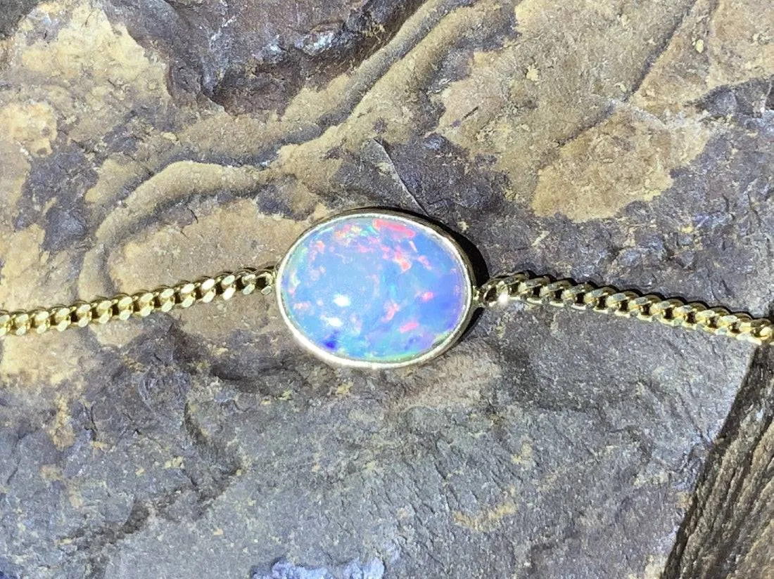 18kt Yellow Gold Opal fine bracelet